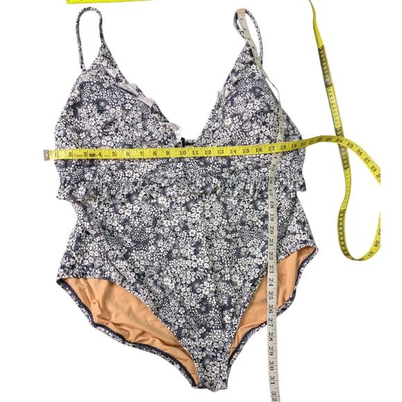 NEW J. Crew Ruffle V Neck One Piece Swimsuit 24 Valley Floral Blue Swimwear - Picture 5 of 13